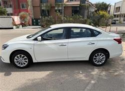 نيسان سيلفي